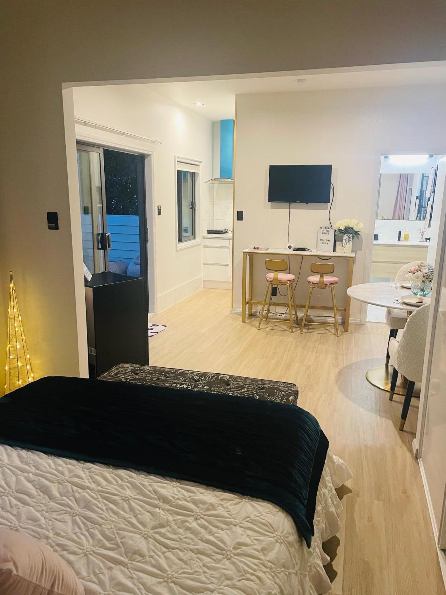 Delightful Little House & Chateau Charme Suite Auckland Exterior foto